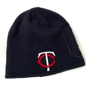 MLB Minnesota Twins red and blue beanie baseball MN